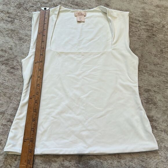 Camila Coelho Ivory double lined square neck top size small - Picture 5 of 7